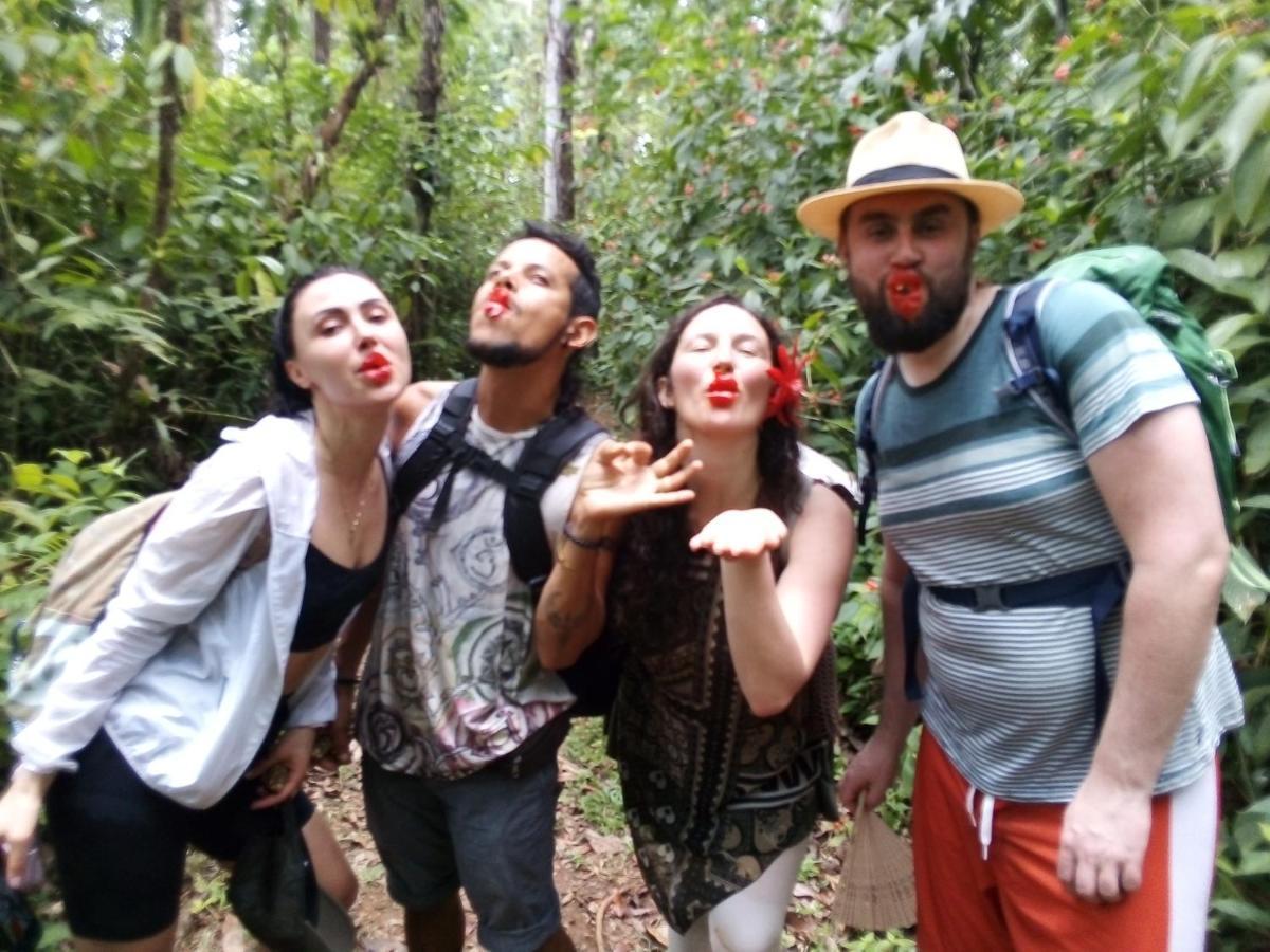 מלון Barrigones Corcovado Guide House מראה חיצוני תמונה